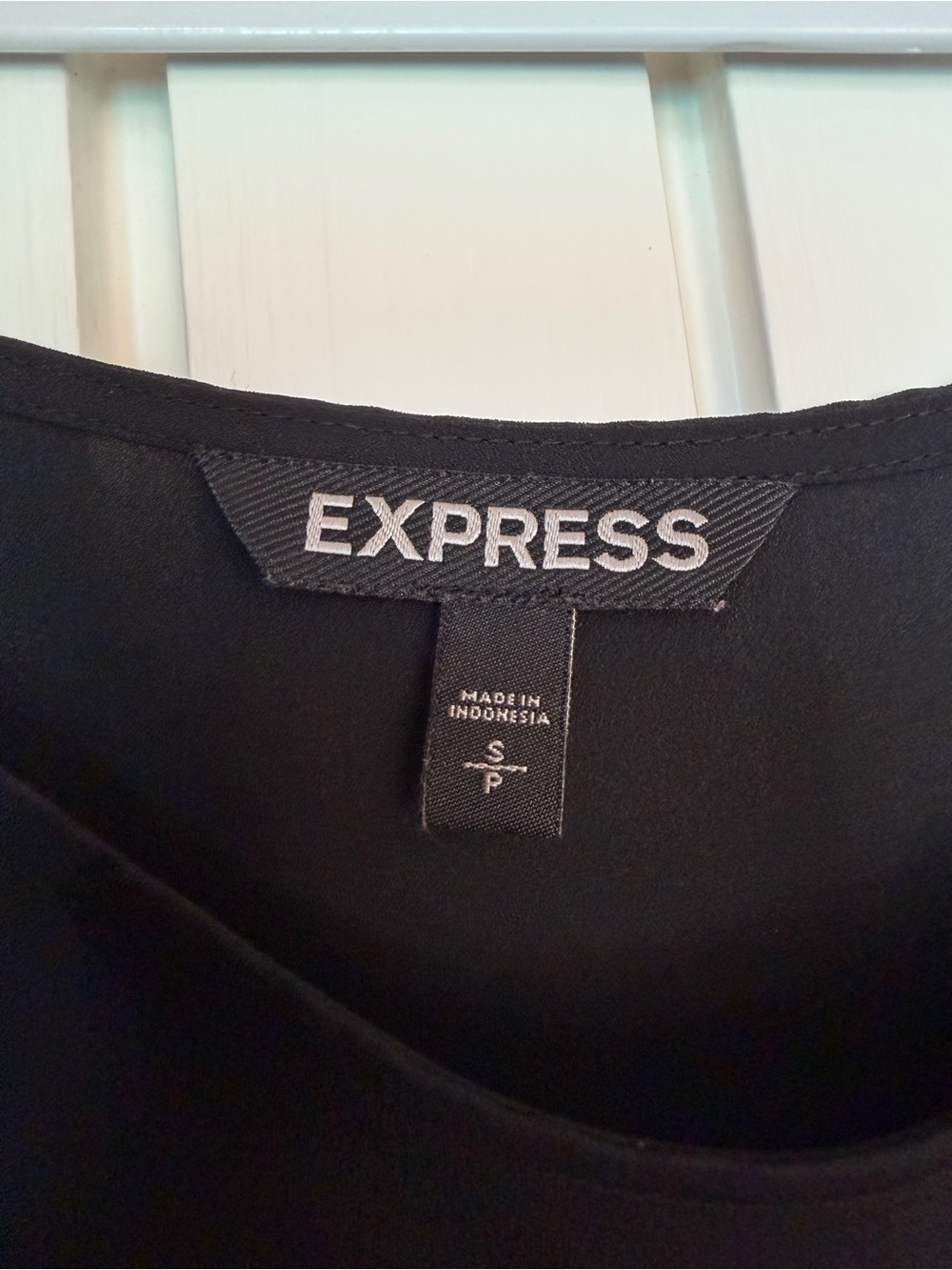 Express Black Off-Shoulder Ruffle Cami - Picture 3 of 3
